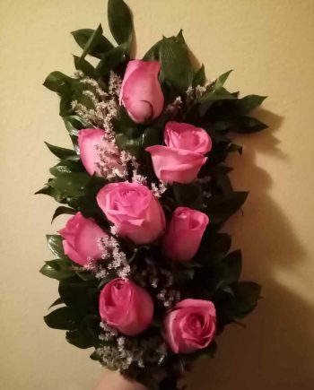 Buket za krst sa roze ružama