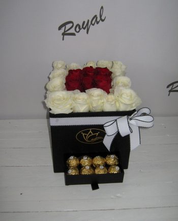 Box of flowers sa ružom i ferrero rocher 456
